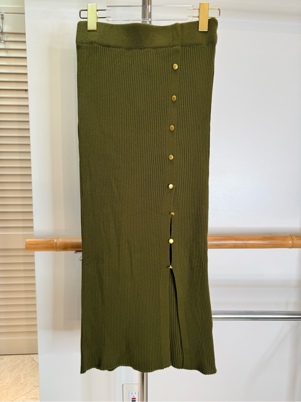 ASOS Olive Green Ribbed Knit Button Front Midi Skirt US 2 NWT